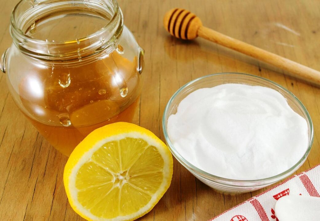 Essig mit Honig und Salz für das Peniswachstum